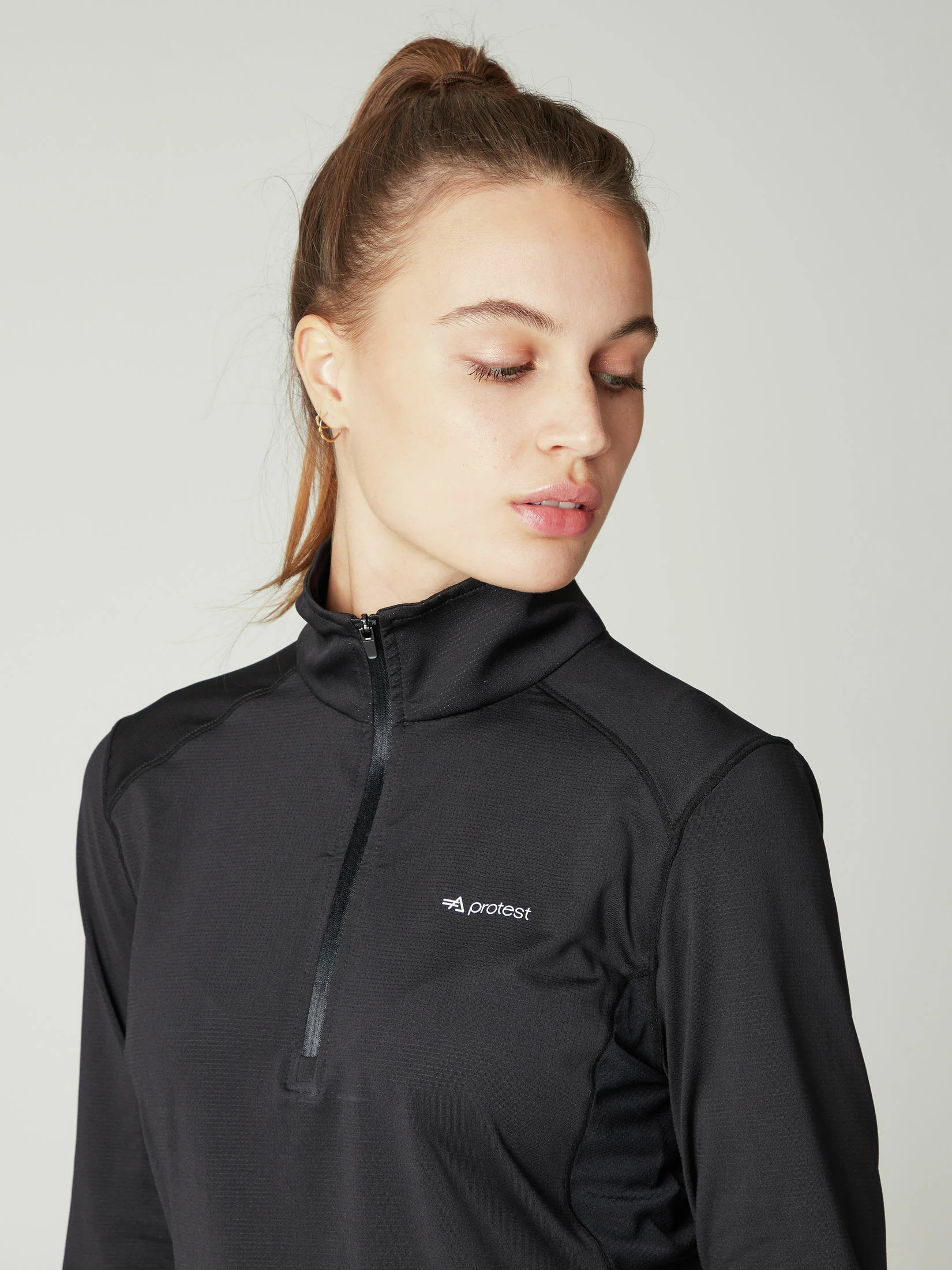 Protest 1/4 Fleece " PRTSENNA In True Black 8 Protest 1/4 Fleece " PRTSENNA In True Black – Bild 6