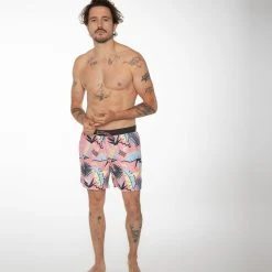 Protest Beachshort " FRANK In Silver Pink 13 Protest Beachshort " FRANK In Silver Pink -protest shop protest beachshort frank in silver pink 2