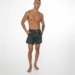 Protest Beachshort " PRTAAIDEN In Huntergreen 12 Protest Beachshort " PRTAAIDEN In Huntergreen -protest shop protest beachshort prtaaiden in huntergreen 2