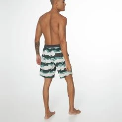 Protest Beachshort " PRTJADRANKO In Huntergreen 17 Protest Beachshort " PRTJADRANKO In Huntergreen -protest shop protest beachshort prtjadranko in huntergreen 7