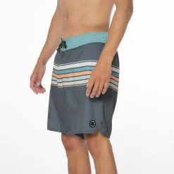 Protest Beachshort " PRTKALFORD In Huntergreen 15 Protest Beachshort " PRTKALFORD In Huntergreen -protest shop protest beachshort prtkalford in huntergreen 5