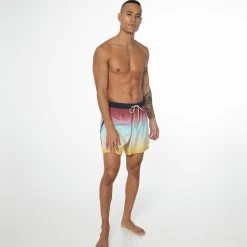 Protest Beachshort " PRTYOUENN In Roan Rougebordeaux 12 Protest Beachshort " PRTYOUENN In Roan Rougebordeaux -protest shop protest beachshort prtyouenn in roan rougebordeaux 2