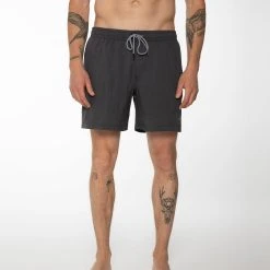 Protest Beachshorts " DAVEY In True Black 16 Protest Beachshorts " DAVEY In True Black -protest shop protest beachshorts davey in true black 5