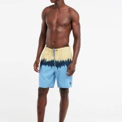Protest Beachshorts " PRTCAGNES In River Blue 11 Protest Beachshorts " PRTCAGNES In River Blue -protest shop protest beachshorts prtcagnes in river blue 2