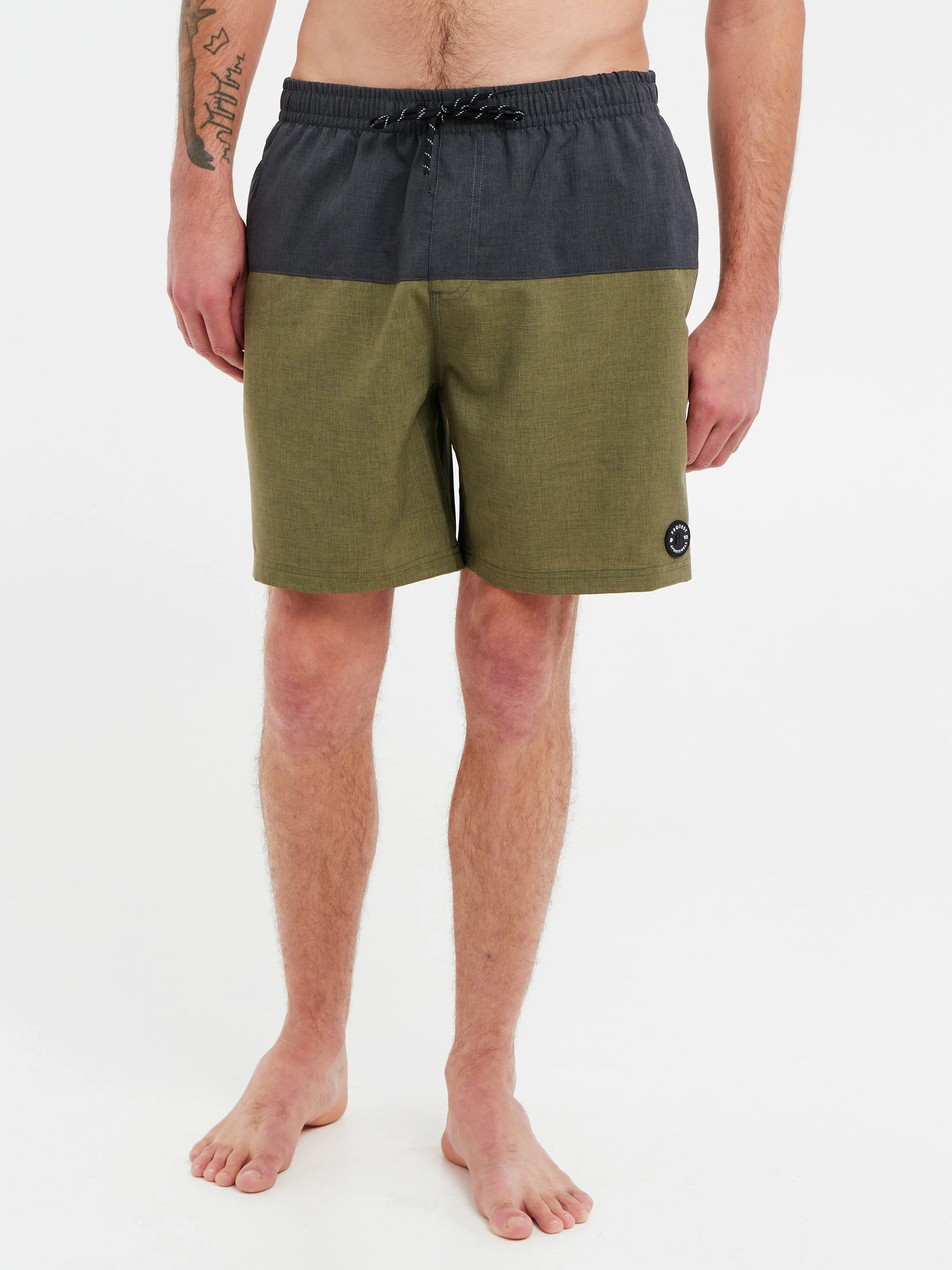 Protest Beachshorts " PRTFORTA In True Black 4 Protest Beachshorts " PRTFORTA In True Black – Bild 2