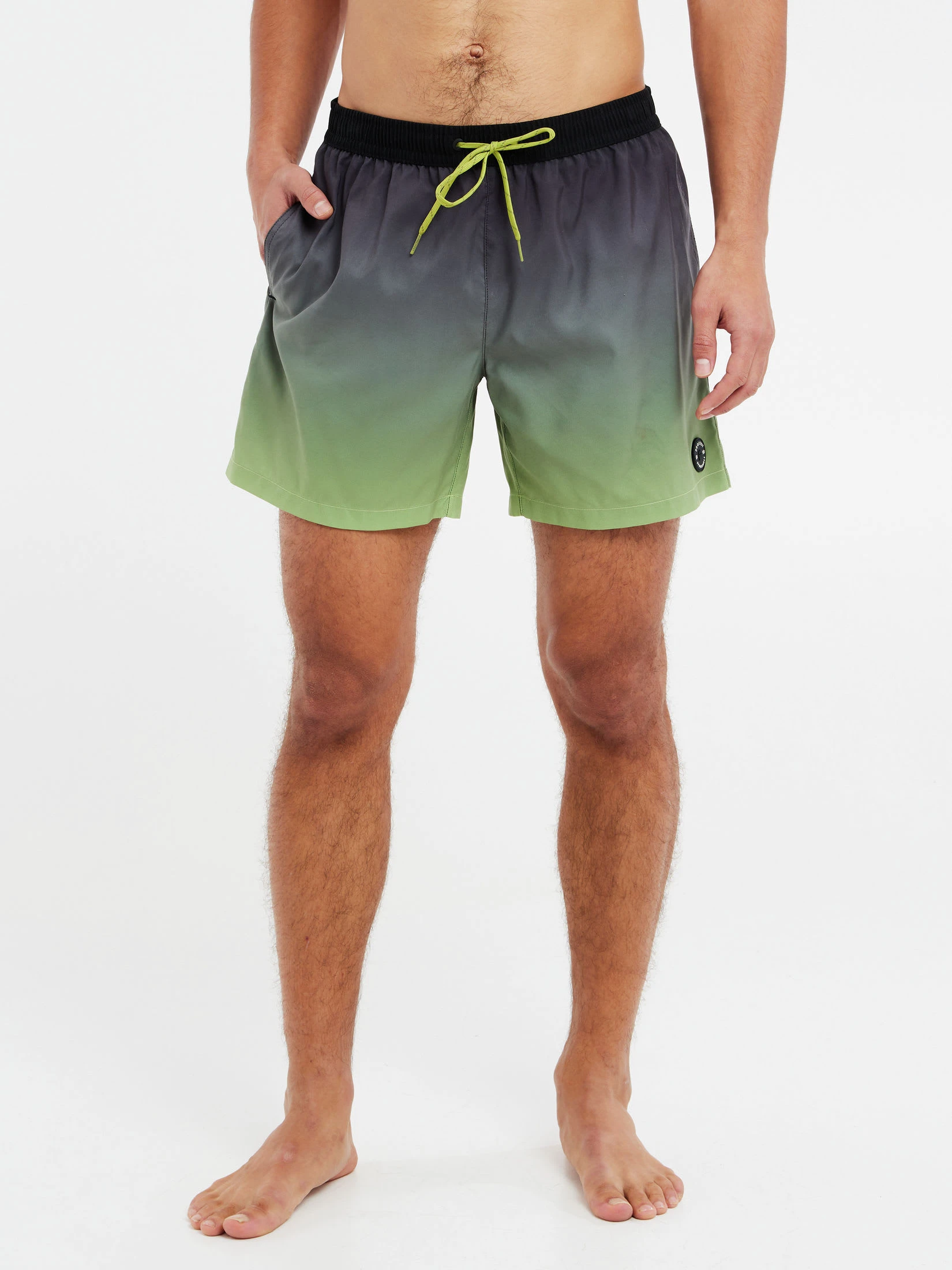 Protest Beachshorts " PRTKRABI In AlgaeGreen 4 Protest Beachshorts " PRTKRABI In AlgaeGreen – Bild 2