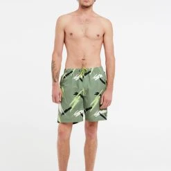 Protest Beachshorts " PRTLEUCA In Artichoke Green 11 Protest Beachshorts " PRTLEUCA In Artichoke Green -protest shop protest beachshorts prtleuca in artichoke green 2
