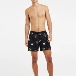 Protest Beachshorts " PRTVUNG In True Black 11 Protest Beachshorts " PRTVUNG In True Black -protest shop protest beachshorts prtvung in true black 2