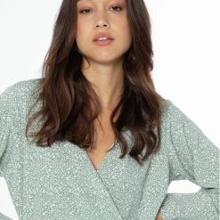 Protest Blouse " PRTROUPAR In Glass Bottlegreen 14 Protest Blouse " PRTROUPAR In Glass Bottlegreen -protest shop protest blouse prtroupar in glass bottlegreen 5