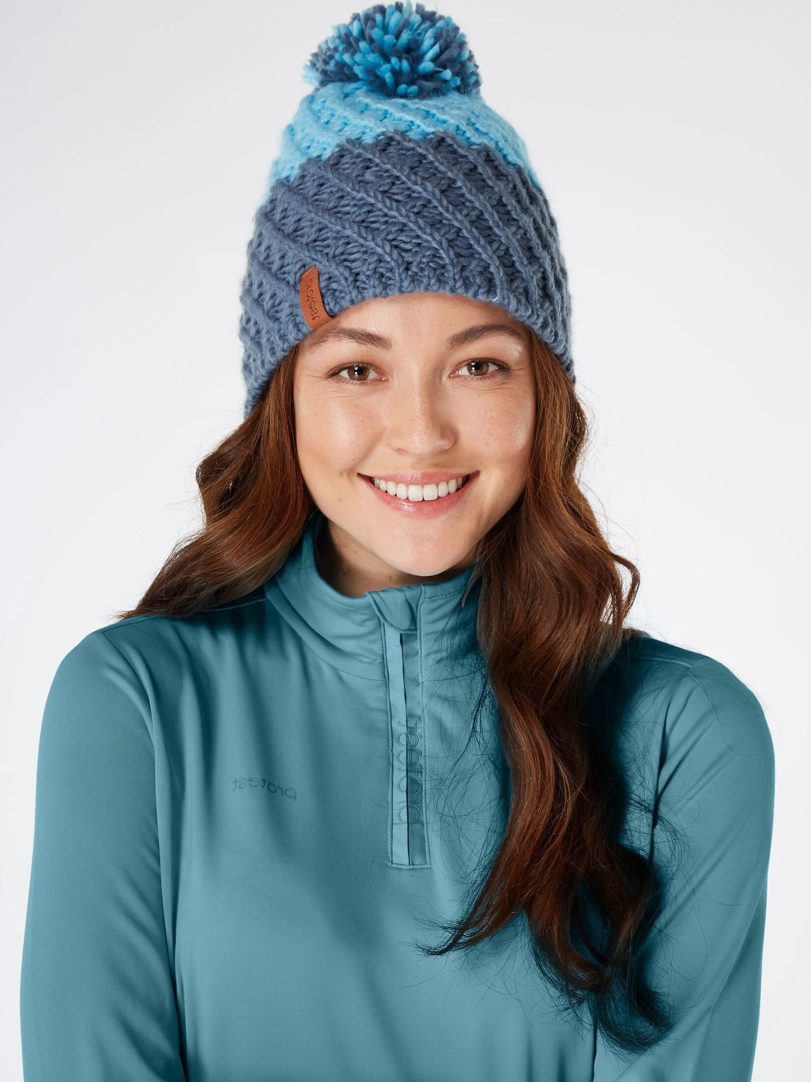 Protest Fleece " FABRIZ In Satin 7 Protest Fleece " FABRIZ In Satin – Bild 5