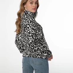 Protest Full Zip Top " PRTPACO In Seashelloffwhite -protest shop protest full zip top prtpaco in seashelloffwhite 3