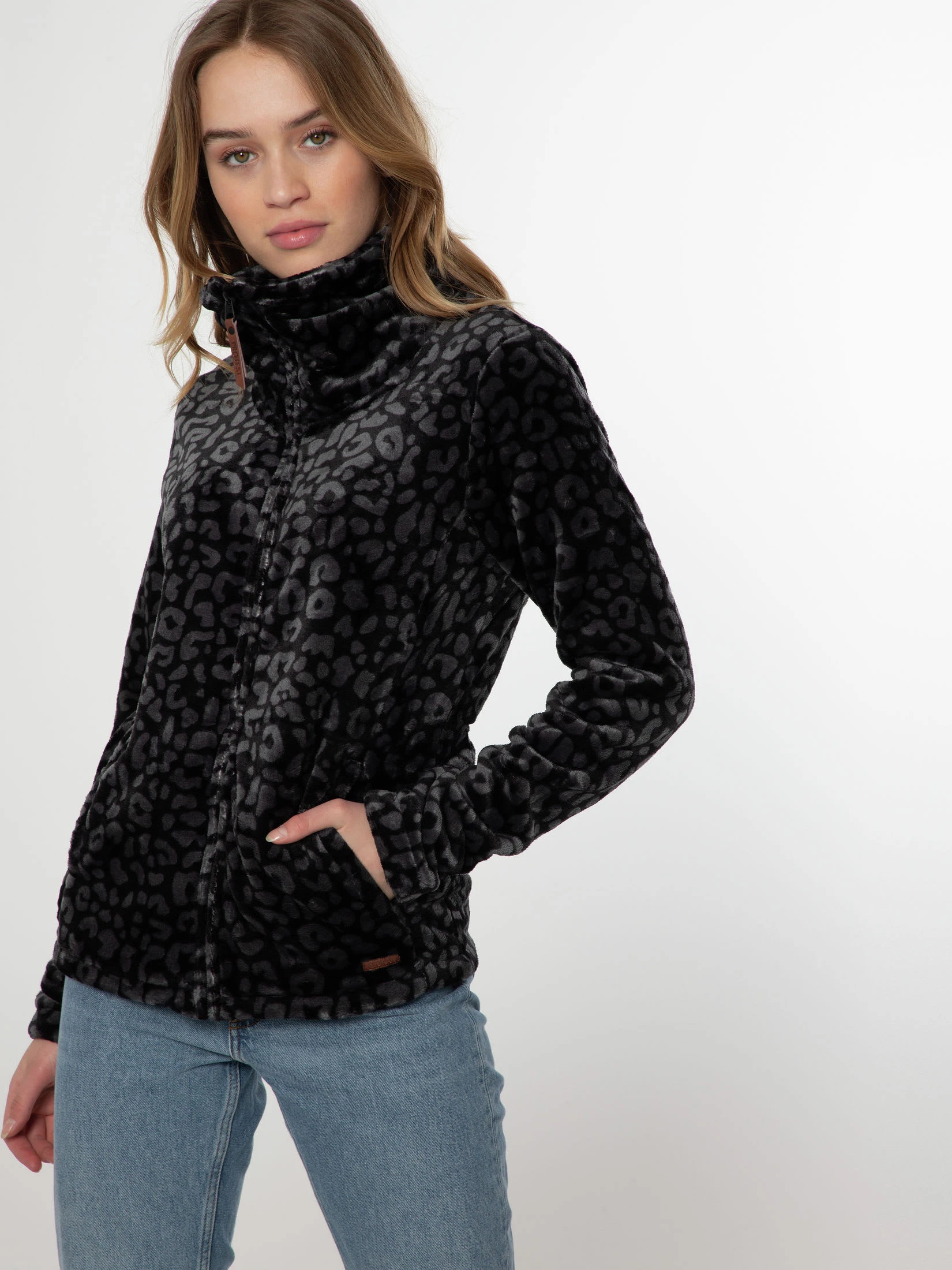 Protest Full Zip Top " PRTPACO In True Black 4 Protest Full Zip Top " PRTPACO In True Black – Bild 2