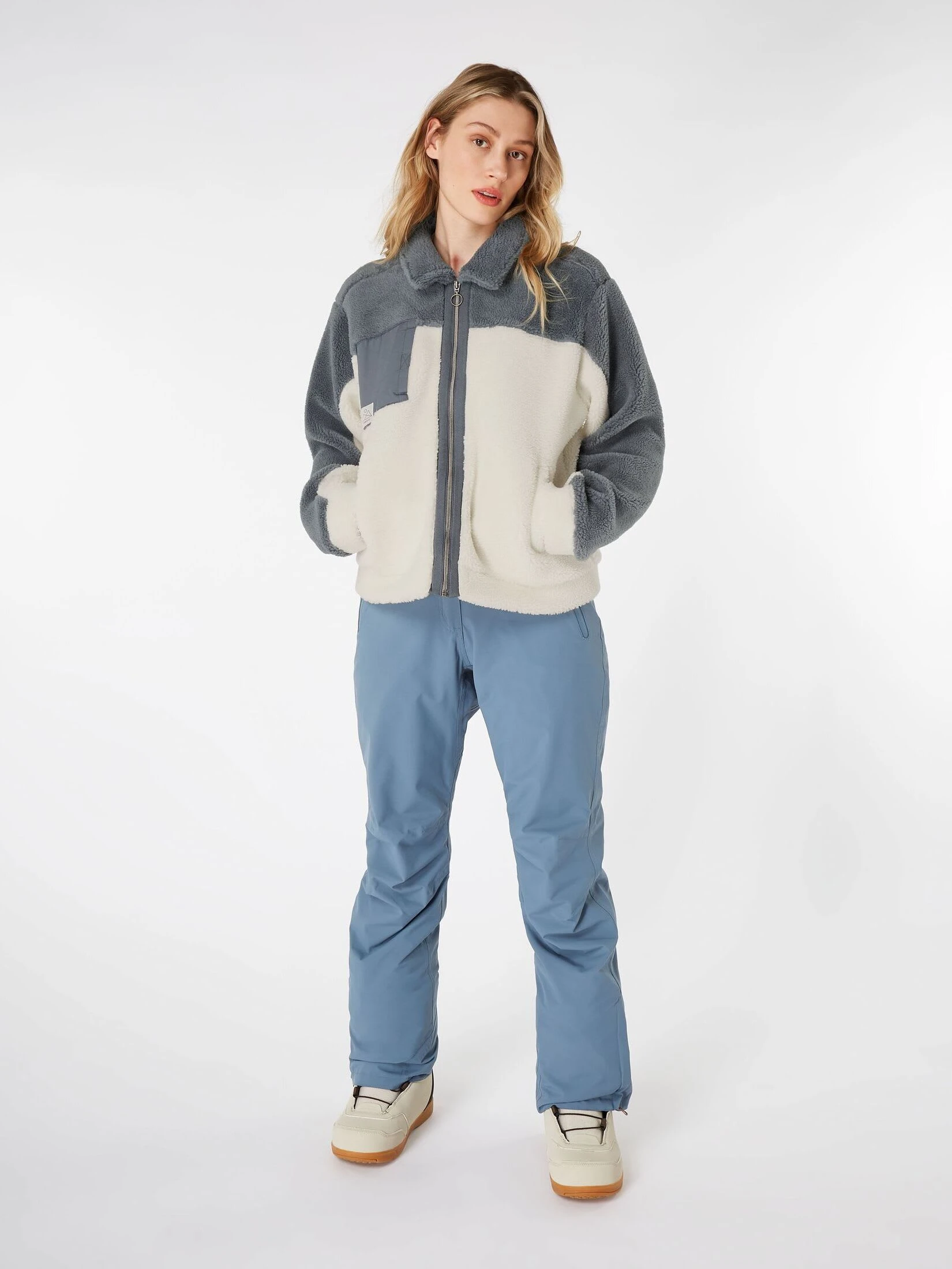 Protest Full Zip Top " PRTQUARTZIE In Manatee 5 Protest Full Zip Top " PRTQUARTZIE In Manatee – Bild 3