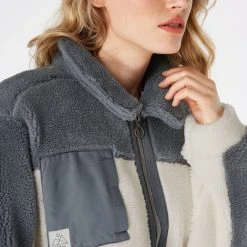 Protest Full Zip Top " PRTQUARTZIE In Manatee 12 Protest Full Zip Top " PRTQUARTZIE In Manatee -protest shop protest full zip top prtquartzie in manatee 4