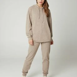 Protest Hoodie " PRTPARVATI In Raffiaoffwhite -protest shop protest hoodie prtparvati in raffiaoffwhite 2