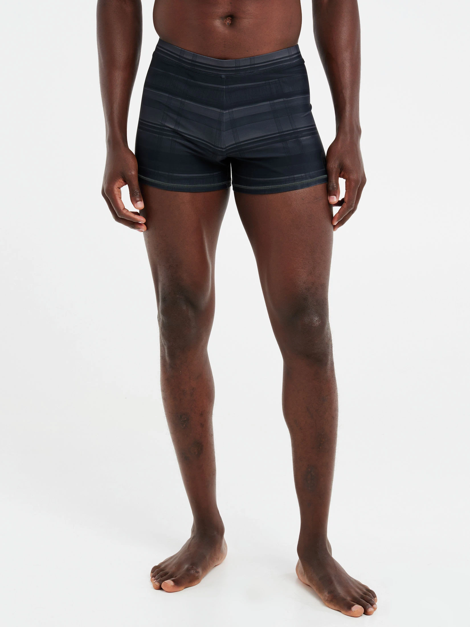 Protest Kastenbadehose " PRTSABANG In True Black 4 Protest Kastenbadehose " PRTSABANG In True Black – Bild 2