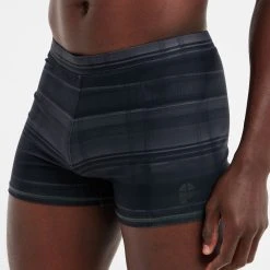 Protest Kastenbadehose " PRTSABANG In True Black 14 Protest Kastenbadehose " PRTSABANG In True Black -protest shop protest kastenbadehose prtsabang in true black 5