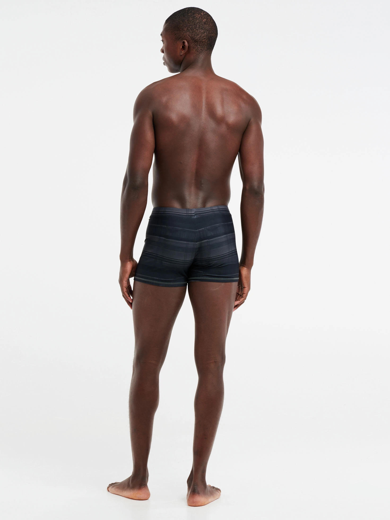 Protest Kastenbadehose " PRTSABANG In True Black 9 Protest Kastenbadehose " PRTSABANG In True Black – Bild 7