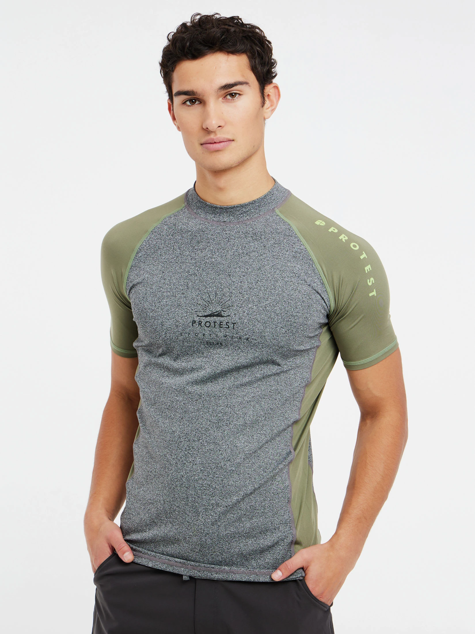 Protest Kurzarm-Rashguard " PRTHORROCKS In Dark Grey Melee 4 Protest Kurzarm-Rashguard " PRTHORROCKS In Dark Grey Melee – Bild 2