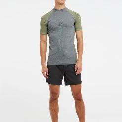 Protest Kurzarm-Rashguard " PRTHORROCKS In Dark Grey Melee 11 Protest Kurzarm-Rashguard " PRTHORROCKS In Dark Grey Melee -protest shop protest kurzarm rashguard prthorrocks in dark grey melee 2