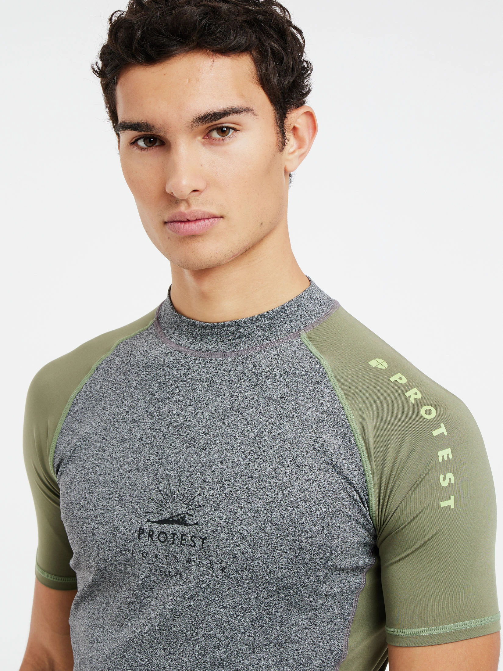 Protest Kurzarm-Rashguard " PRTHORROCKS In Dark Grey Melee 8 Protest Kurzarm-Rashguard " PRTHORROCKS In Dark Grey Melee – Bild 6