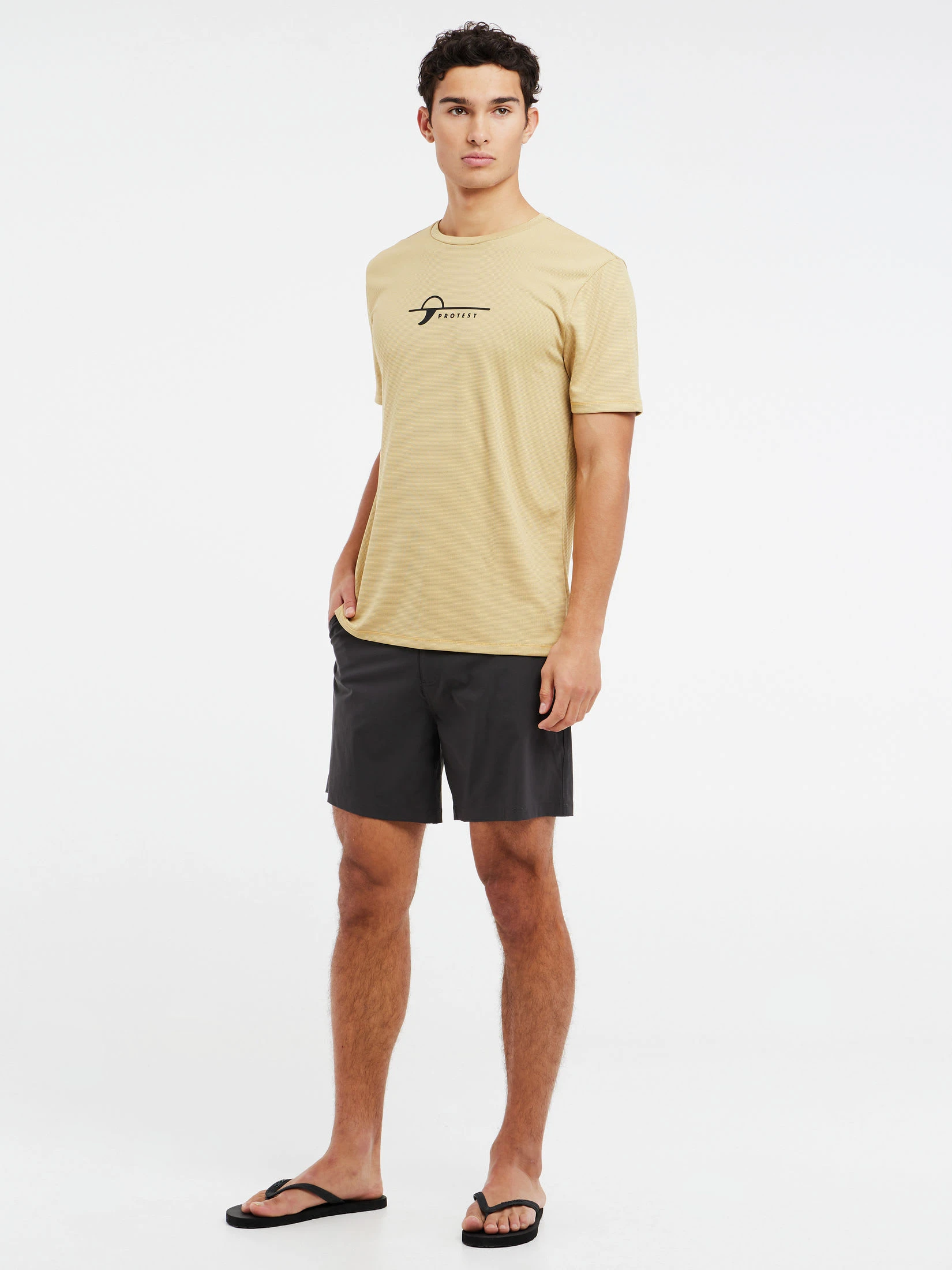 Protest Kurzarm-Rashguard " PRTLEGUNDI In ButterYellow 5 Protest Kurzarm-Rashguard " PRTLEGUNDI In ButterYellow – Bild 3