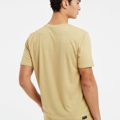 Protest Kurzarm-Rashguard " PRTLEGUNDI In ButterYellow 12 Protest Kurzarm-Rashguard " PRTLEGUNDI In ButterYellow -protest shop protest kurzarm rashguard prtlegundi in butteryellow 3