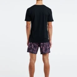 Protest Kurzarm-Rashguard " PRTLEGUNDI In True Black 15 Protest Kurzarm-Rashguard " PRTLEGUNDI In True Black -protest shop protest kurzarm rashguard prtlegundi in true black 6