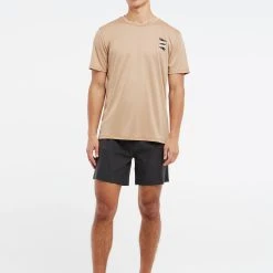 Protest Kurzarm-Rashguard " PRTPRETA In SealBeige 10 Protest Kurzarm-Rashguard " PRTPRETA In SealBeige -protest shop protest kurzarm rashguard prtpreta in sealbeige 2