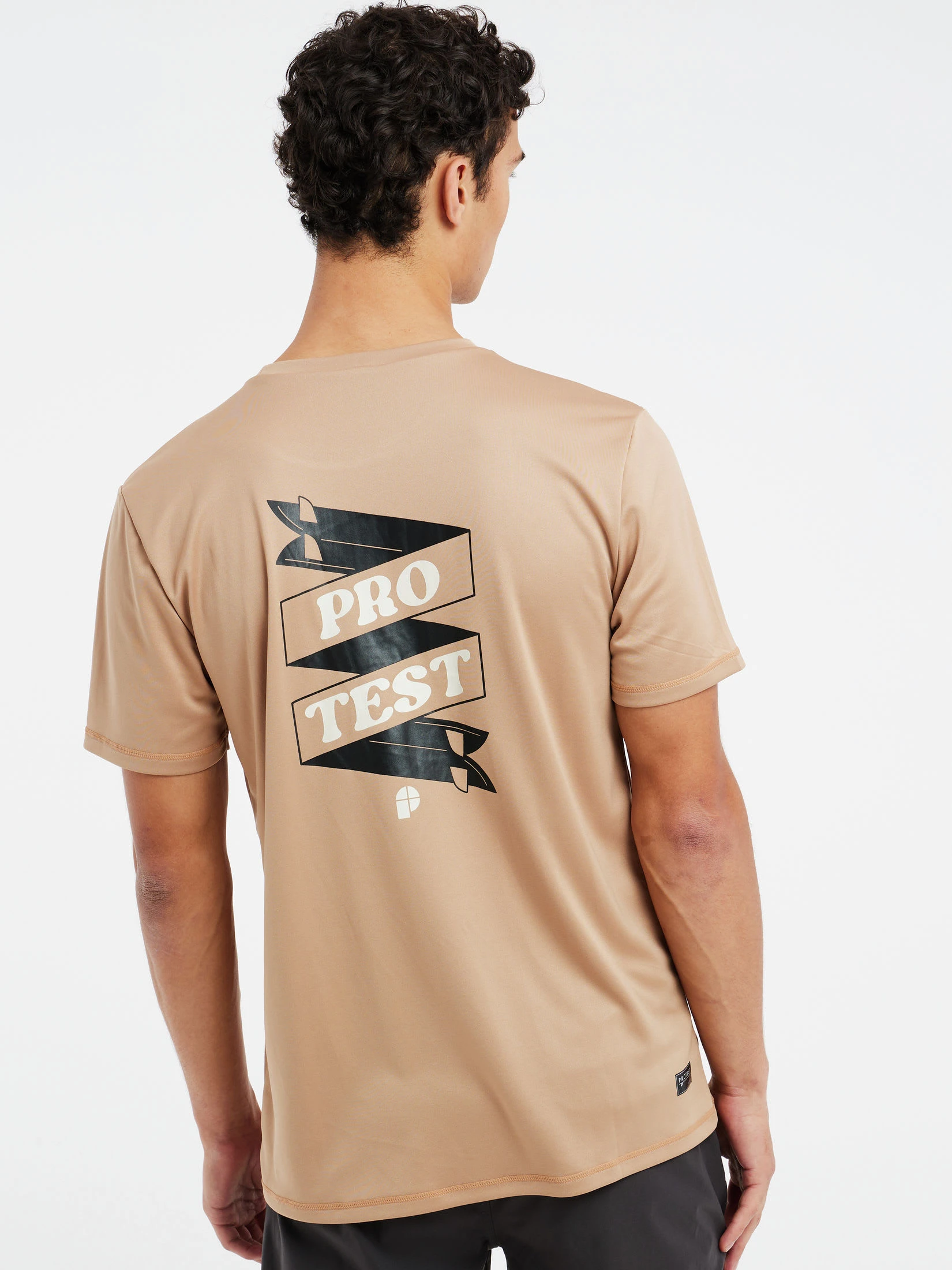 Protest Kurzarm-Rashguard " PRTPRETA In SealBeige 6 Protest Kurzarm-Rashguard " PRTPRETA In SealBeige – Bild 4