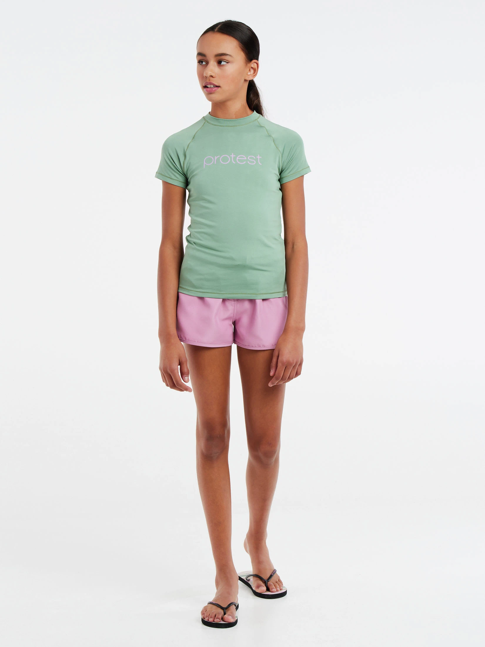 Protest Kurzarm-Rashguard " PRTSENNA JR In Green Baygreen 5 Protest Kurzarm-Rashguard " PRTSENNA JR In Green Baygreen – Bild 3