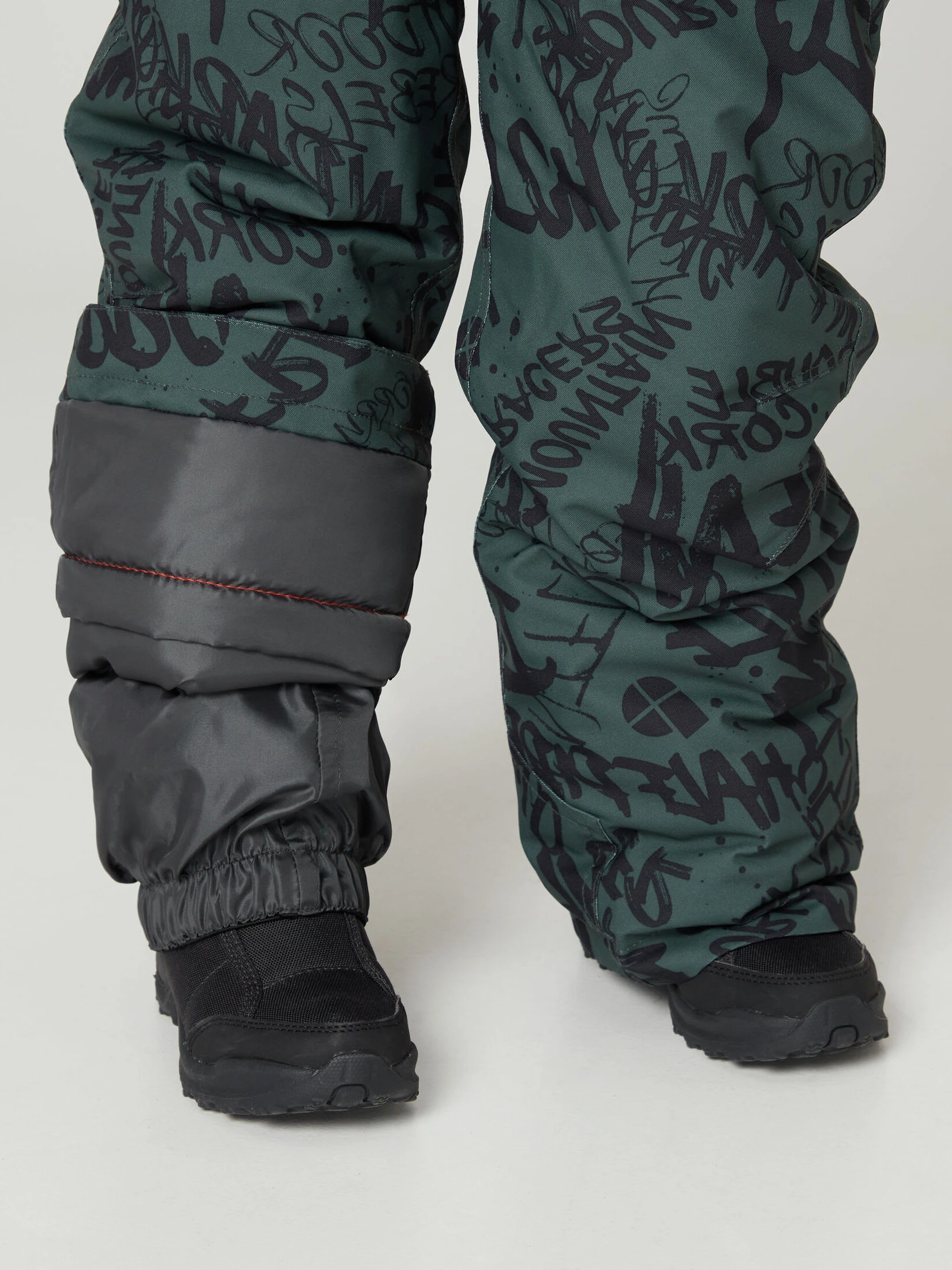 Protest Latzhose " PRTHAVIN TD In Huntergreen 6 Protest Latzhose " PRTHAVIN TD In Huntergreen – Bild 4