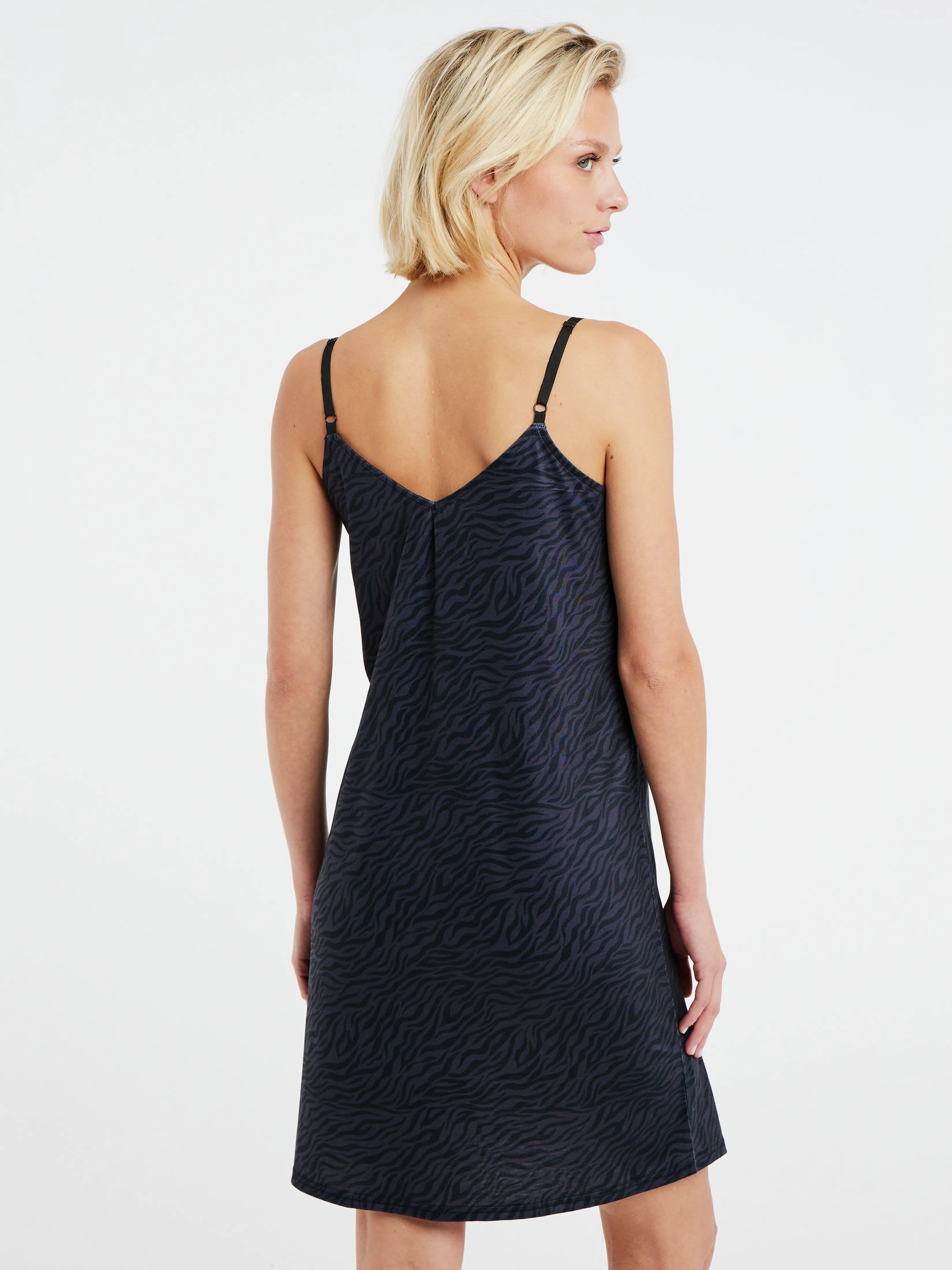 Protest Minikleid " PRTMAKARAS In True Black 6 Protest Minikleid " PRTMAKARAS In True Black – Bild 4