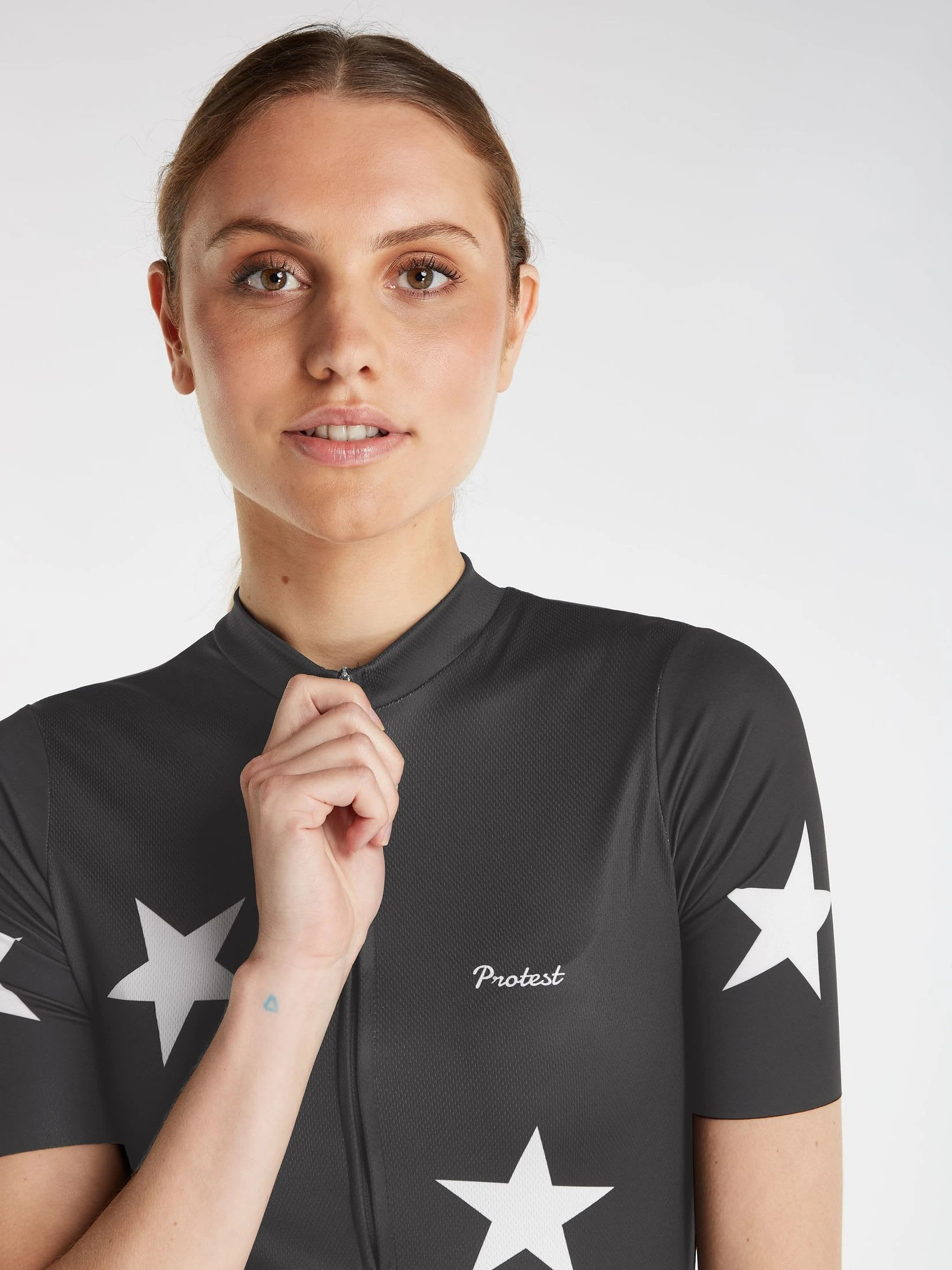 Protest Radsporttrikot " PRTCEDAR In True Black 7 Protest Radsporttrikot " PRTCEDAR In True Black – Bild 5