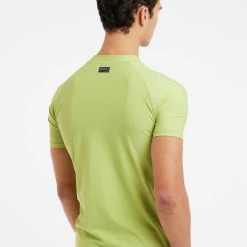 Protest Rashguard Short Sleeve " PRTCATER In AlgaeGreen 12 Protest Rashguard Short Sleeve " PRTCATER In AlgaeGreen -protest shop protest rashguard short sleeve prtcater in algaegreen 3