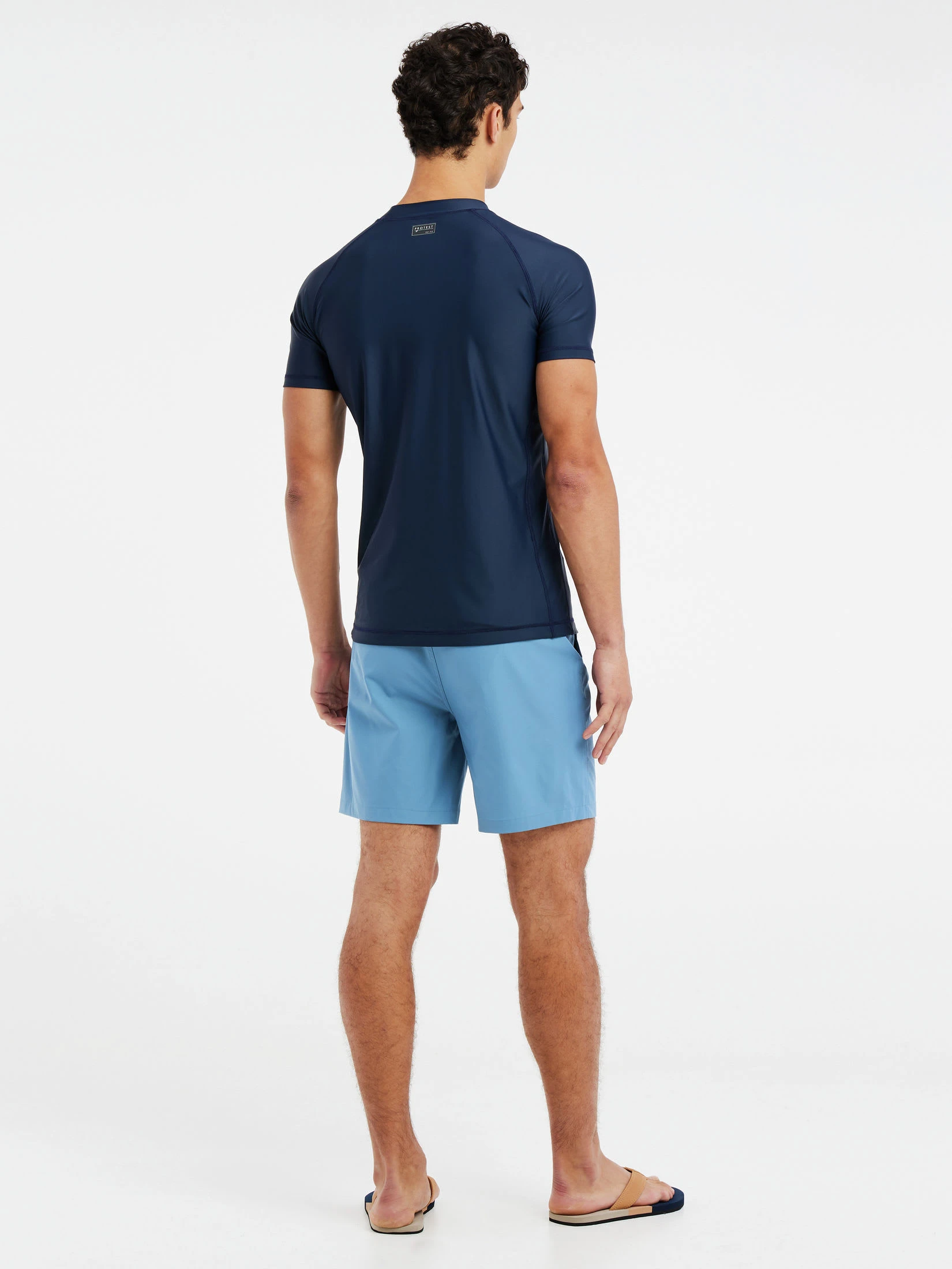 Protest Rashguard Short Sleeve " PRTCATER In Night Skyblue 9 Protest Rashguard Short Sleeve " PRTCATER In Night Skyblue – Bild 7