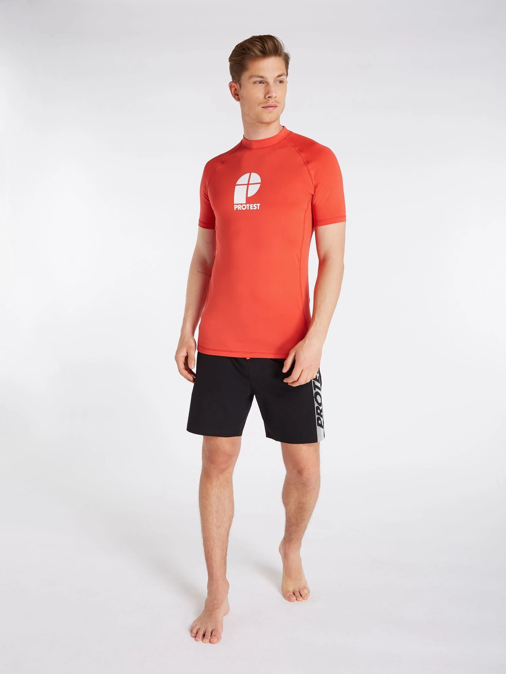 Protest Rashguard Short Sleeve " PRTCATER In Tomato 5 Protest Rashguard Short Sleeve " PRTCATER In Tomato – Bild 3