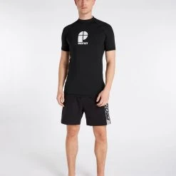 Protest Rashguard Short Sleeve " PRTCATER In True Black 10 Protest Rashguard Short Sleeve " PRTCATER In True Black -protest shop protest rashguard short sleeve prtcater in true black 2