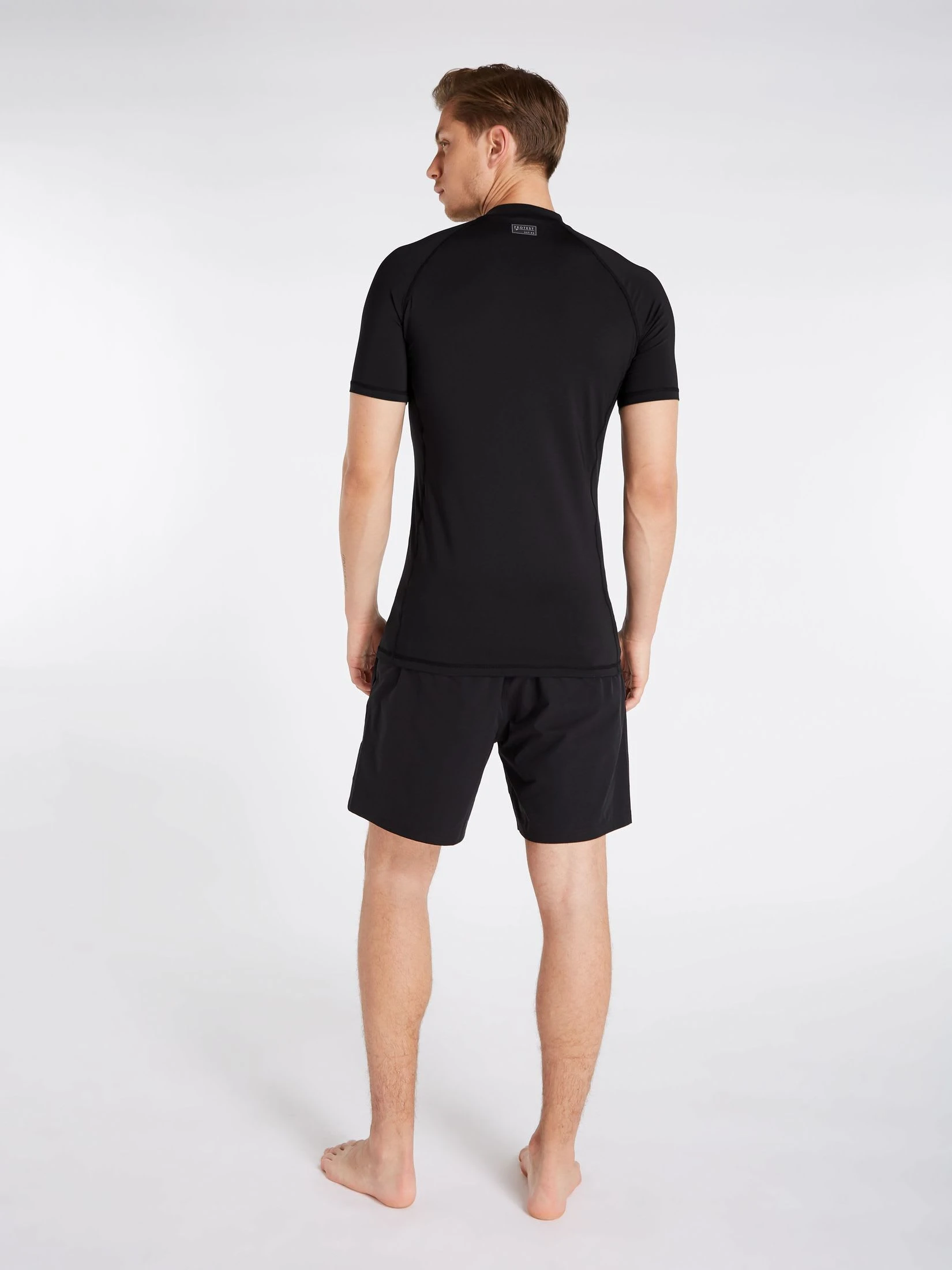 Protest Rashguard Short Sleeve " PRTCATER In True Black 8 Protest Rashguard Short Sleeve " PRTCATER In True Black – Bild 6