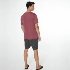 Protest Rashguard Short Sleeve " PRTLEGUNDI In Roan Rougebordeaux -protest shop protest rashguard short sleeve prtlegundi in roan rougebordeaux 6