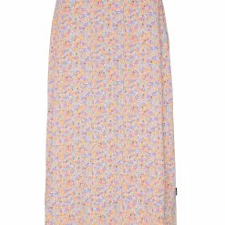 Protest Rock " PRTTULLY In Bellalilac