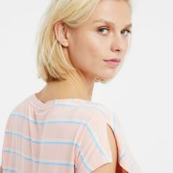 Protest T-shirt " PRTBAHARI In Lotuspink -protest shop protest t shirt prtbahari in lotuspink 5