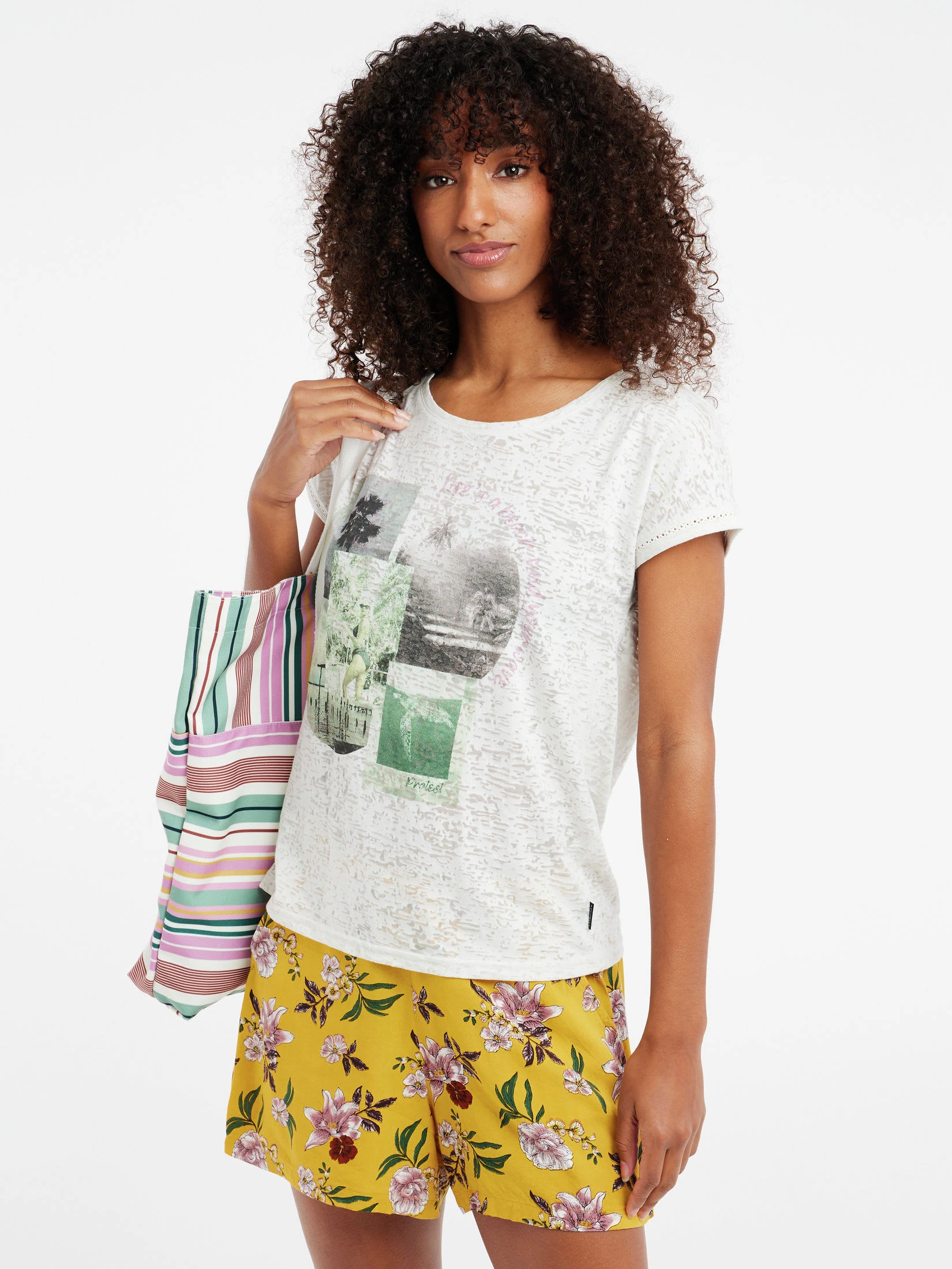 Protest T-shirt " PRTELLES 23 In Kitoffwhite 4 Protest T-shirt " PRTELLES 23 In Kitoffwhite – Bild 2