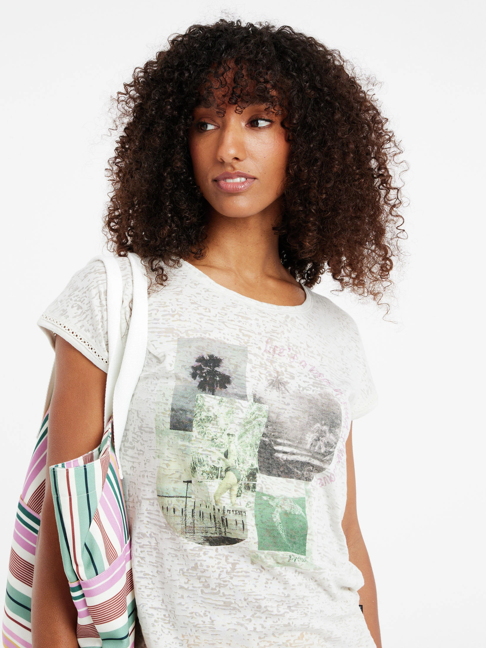 Protest T-shirt " PRTELLES 23 In Kitoffwhite 8 Protest T-shirt " PRTELLES 23 In Kitoffwhite – Bild 6