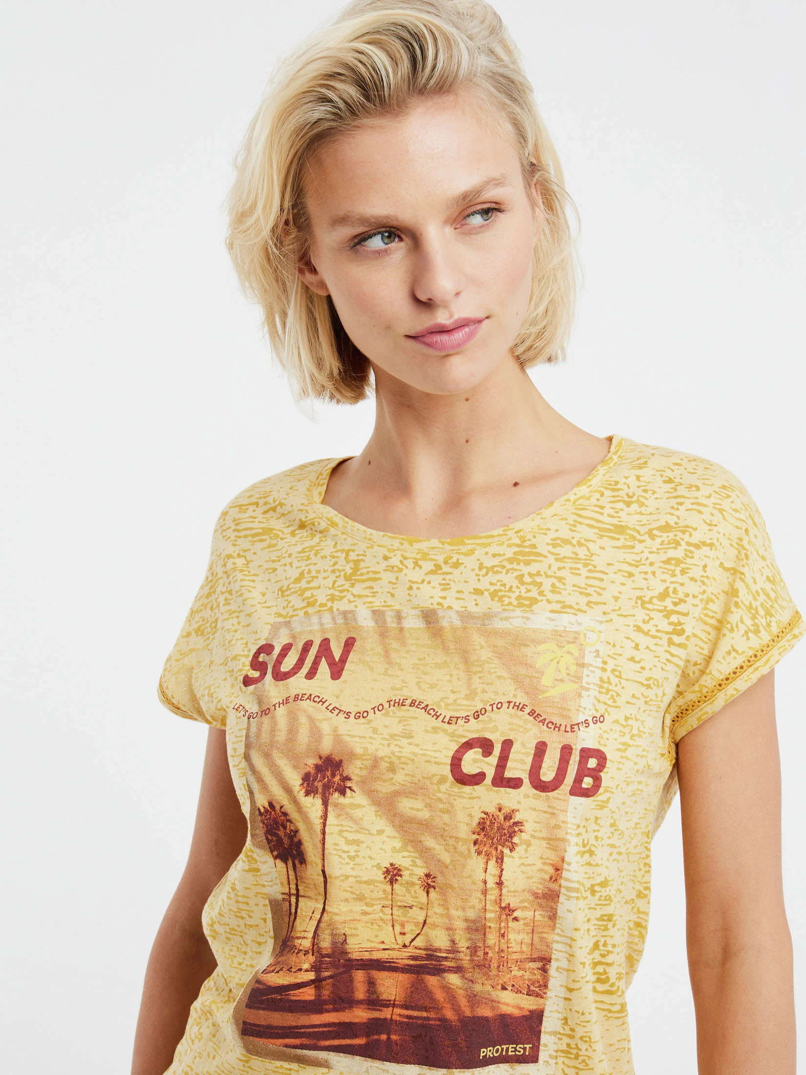 Protest T-shirt " PRTELLES 23 In Tumericyellow 8 Protest T-shirt " PRTELLES 23 In Tumericyellow – Bild 6