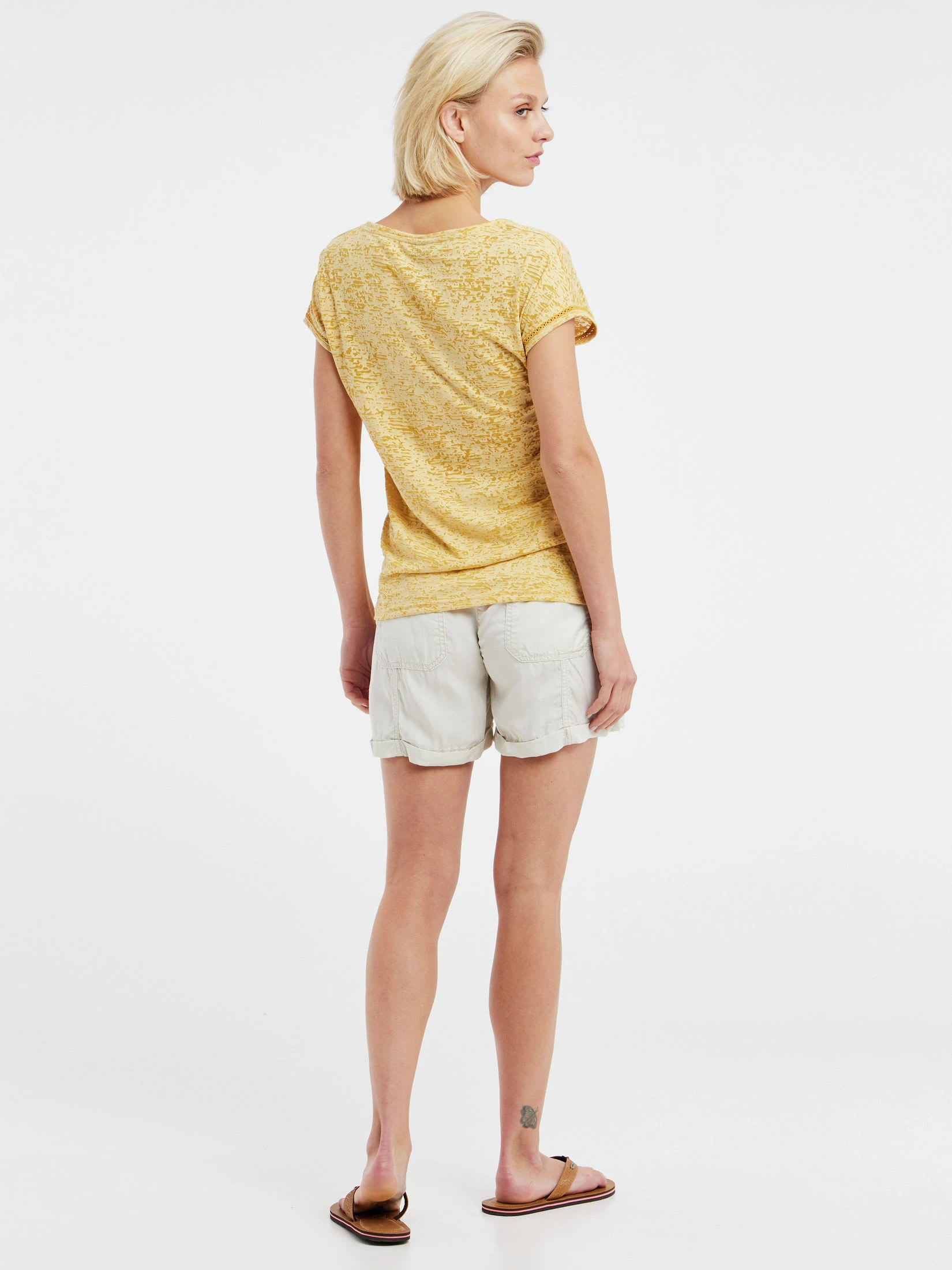 Protest T-shirt " PRTELLES 23 In Tumericyellow 9 Protest T-shirt " PRTELLES 23 In Tumericyellow – Bild 7