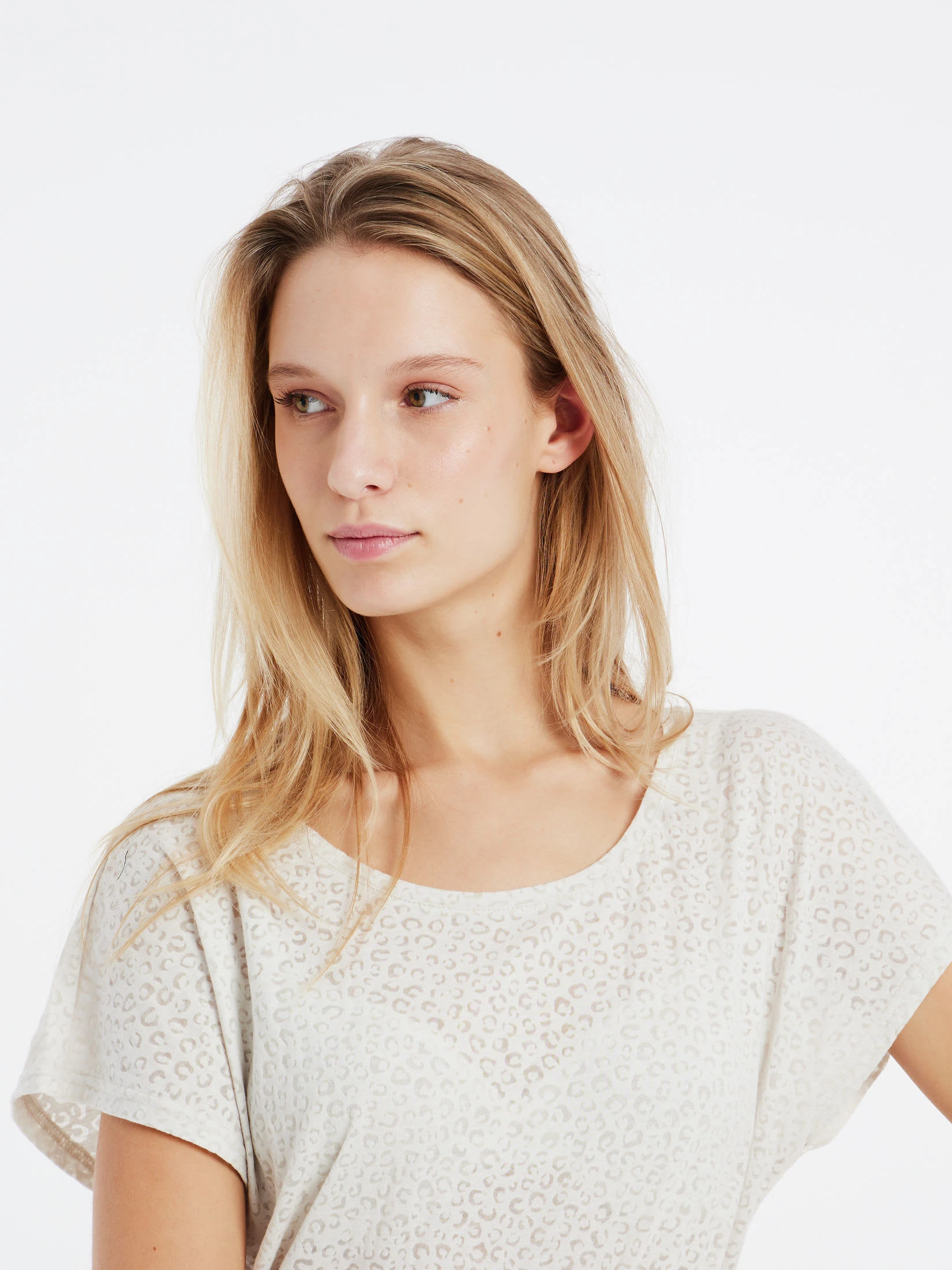 Protest T-shirt " PRTMEGAN In Kitoffwhite 8 Protest T-shirt " PRTMEGAN In Kitoffwhite – Bild 6