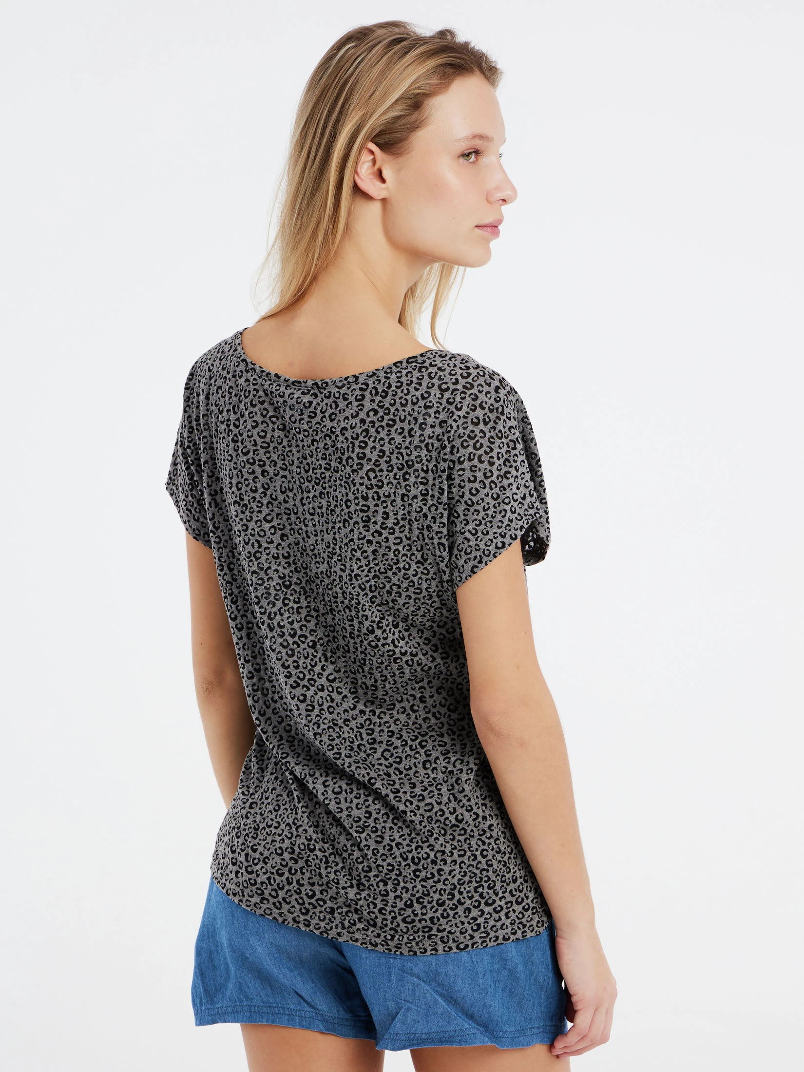 Protest T-shirt " PRTMEGAN In True Black 6 Protest T-shirt " PRTMEGAN In True Black – Bild 4