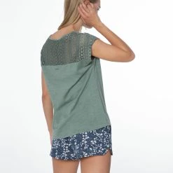 Protest T-shirt " PRTNICE In Glass Bottlegreen 12 Protest T-shirt " PRTNICE In Glass Bottlegreen -protest shop protest t shirt prtnice in glass bottlegreen 3