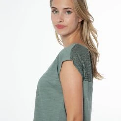 Protest T-shirt " PRTNICE In Glass Bottlegreen 14 Protest T-shirt " PRTNICE In Glass Bottlegreen -protest shop protest t shirt prtnice in glass bottlegreen 5